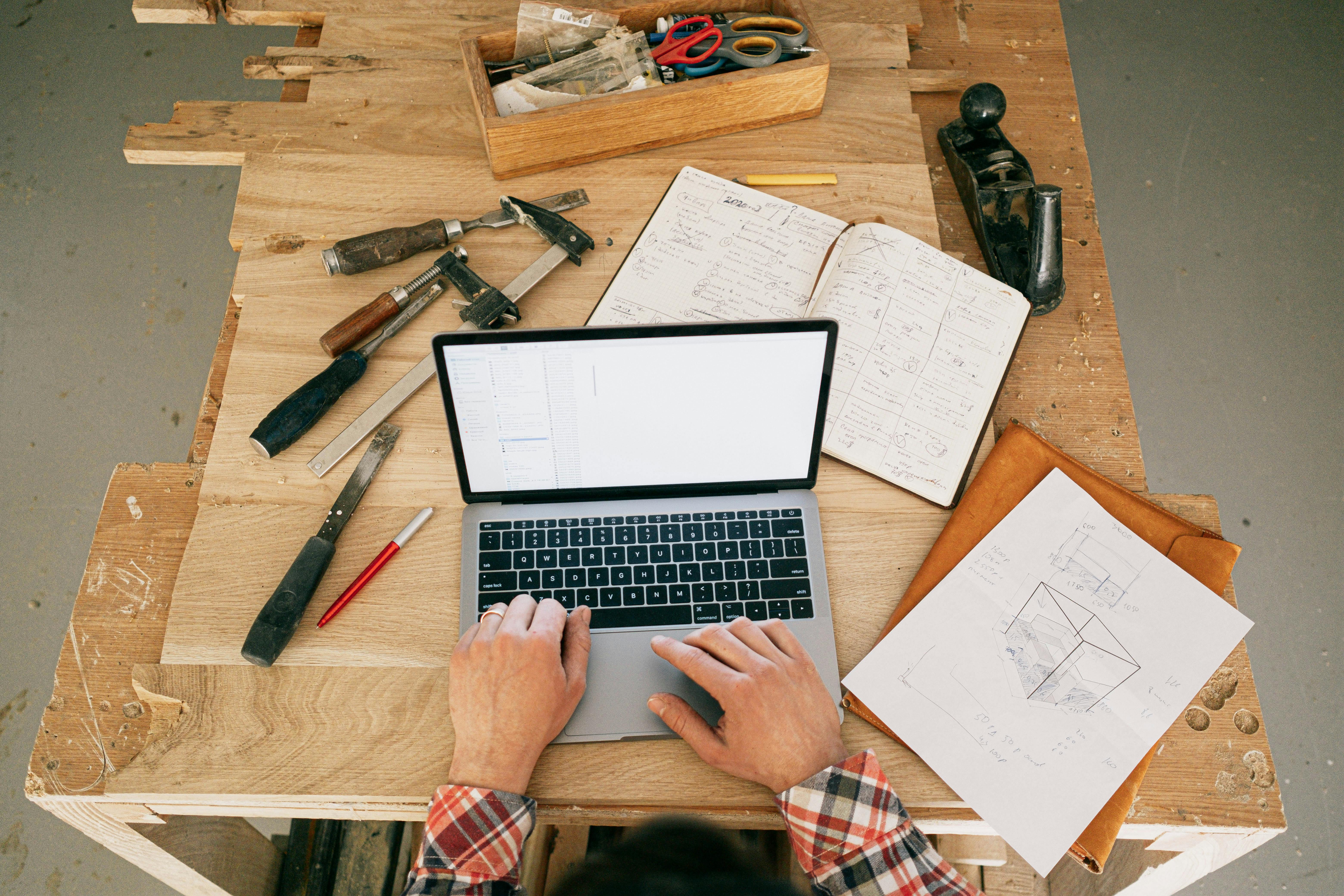 Local SEO for Carpenters: Complete Guide For Ranking