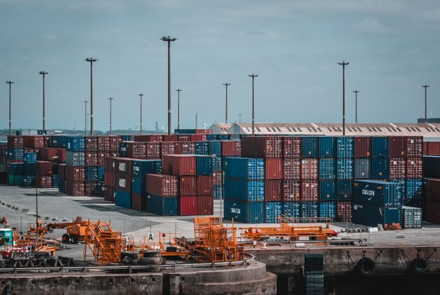 Specialized Logistics Providers